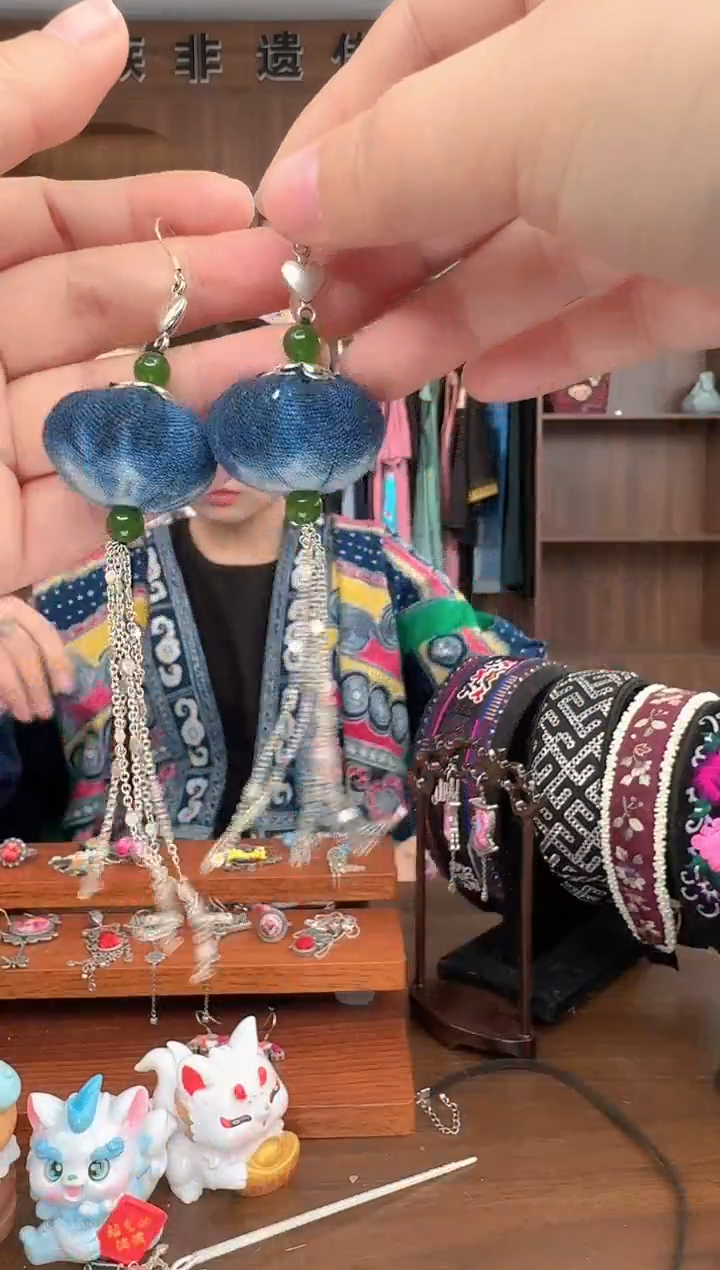 【闪购商品】织绣扶光苗绣传承80