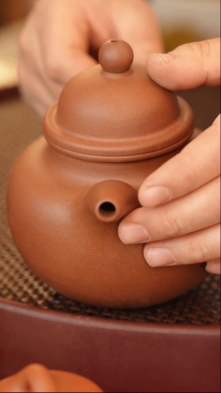 紫砂茶壶掇球大容量 紫泥 550cc