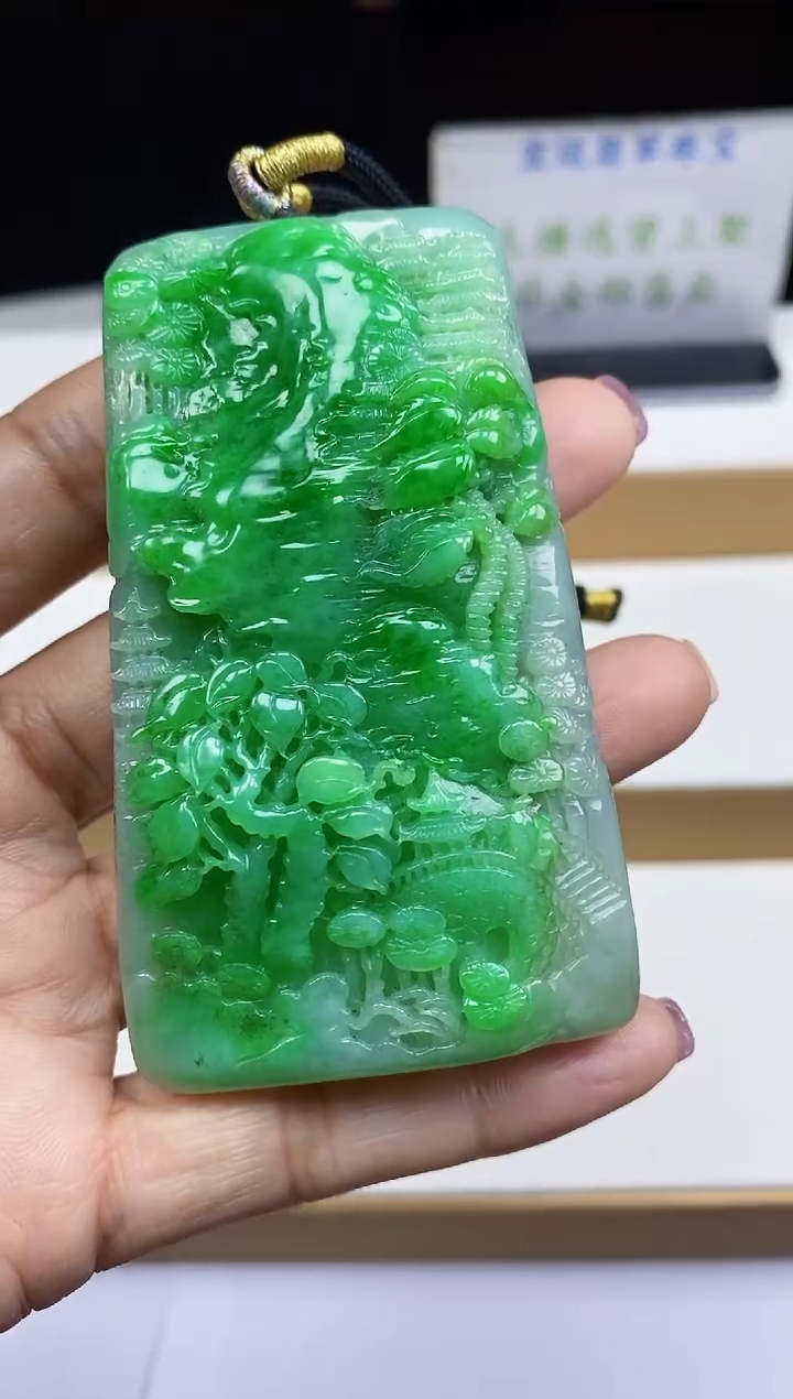 【闪购商品】定制翡翠未镶嵌翡翠A货