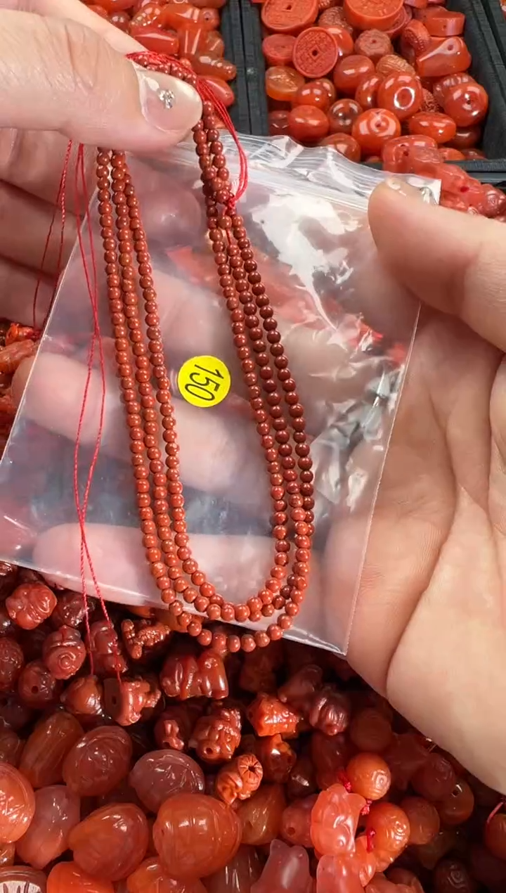 【闪购商品】南红玛瑙颈饰未镶嵌1