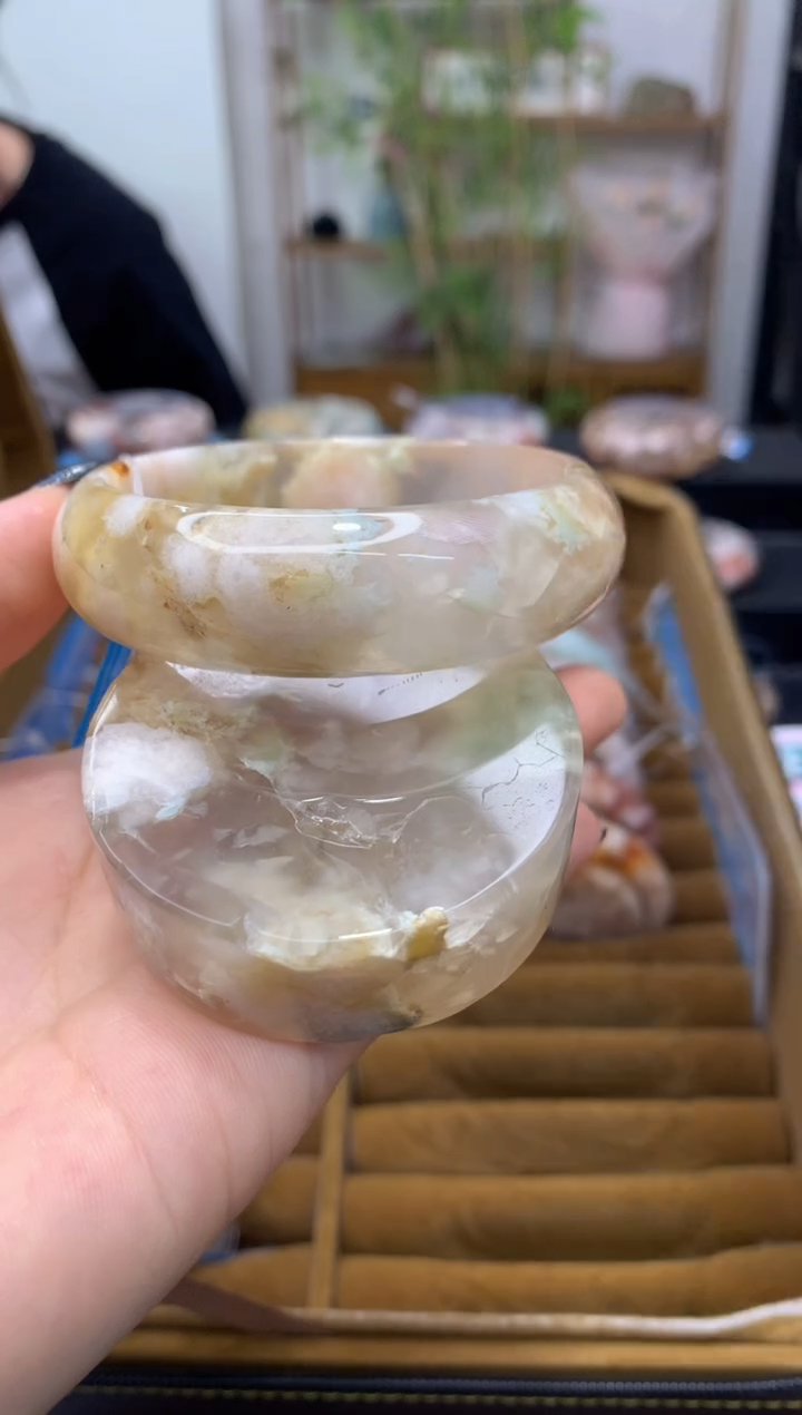 石英质玉手镯未镶嵌C575(54圈赠送镯心)