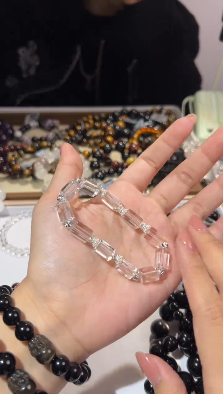 【闪购商品】水晶手链未镶嵌白水晶切割