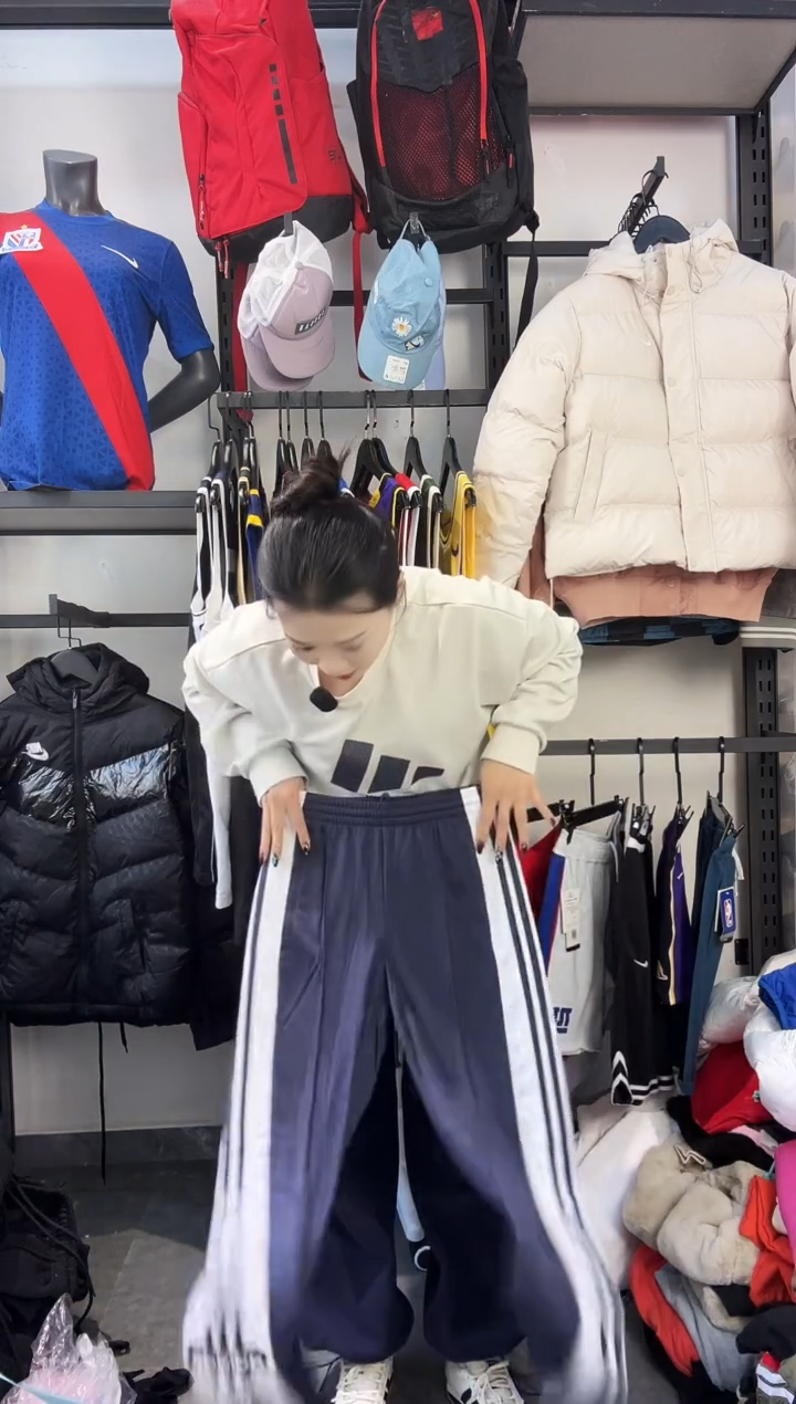 518闪购编码  阿迪运动卫衣裤以直播间过款为准 尺码. 2x