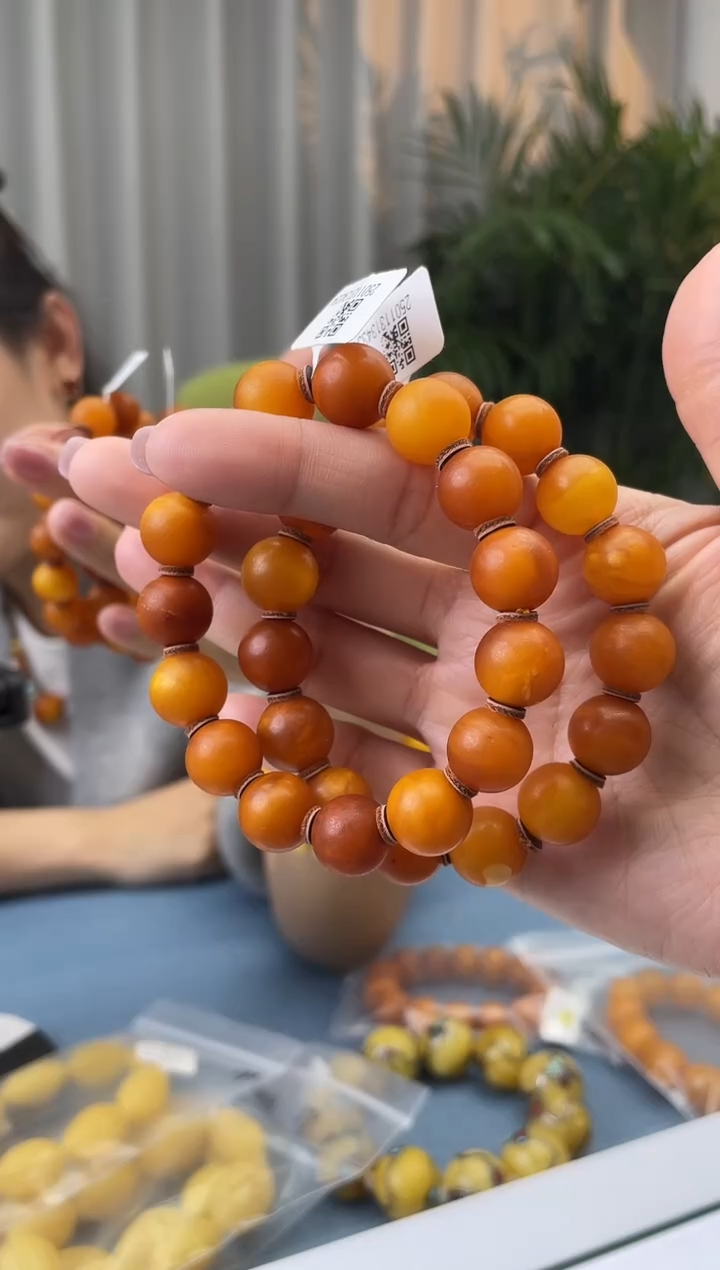 【闪购商品】蜜蜡珠宝奇石未镶嵌假一罚十，微瑕多样性发一件019.12