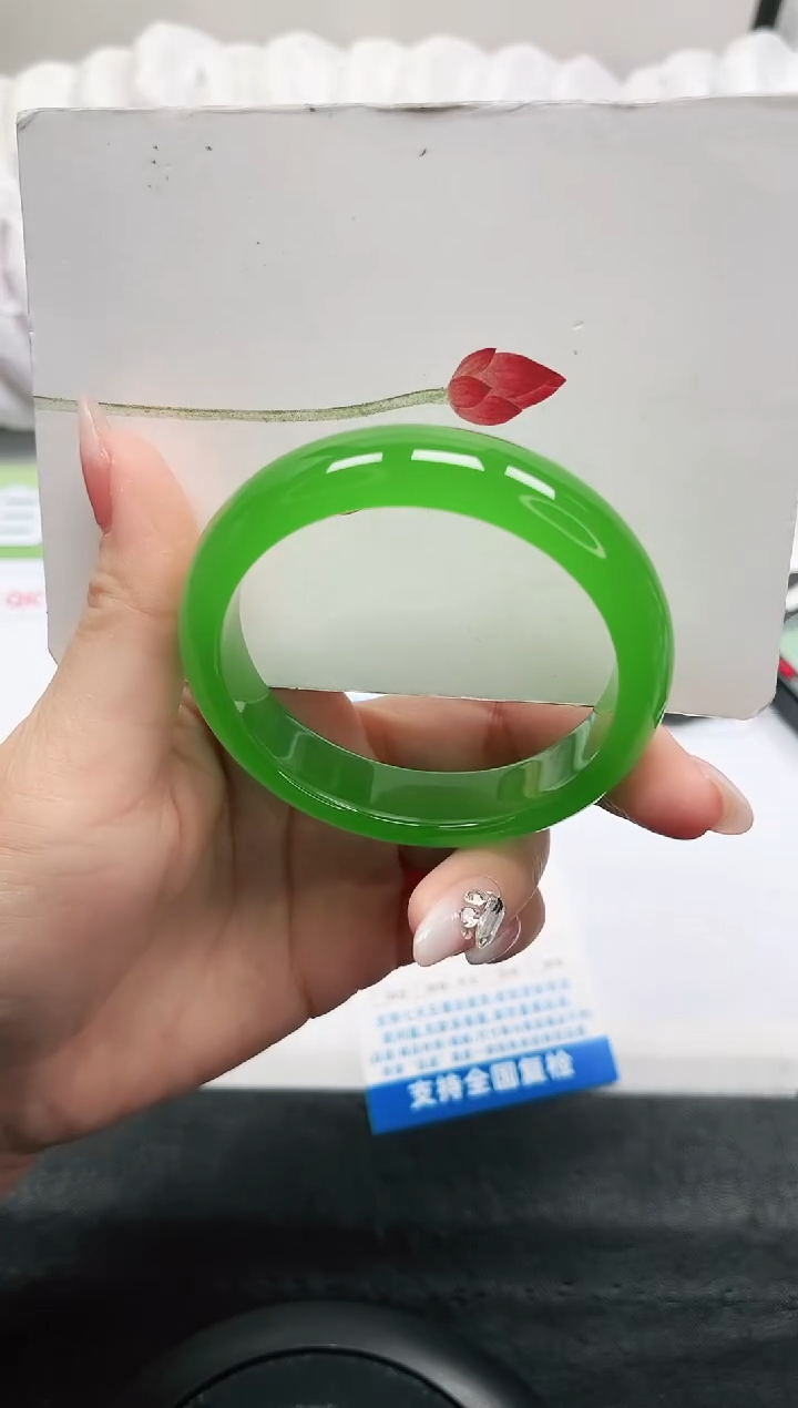 【闪购商品】石英质玉手镯未镶嵌29-56