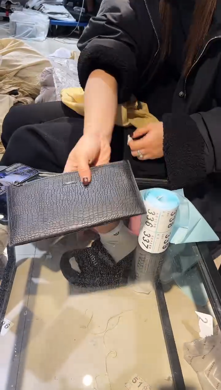 头层牛皮334品牌男包清货中（不要卡单，理性消费）