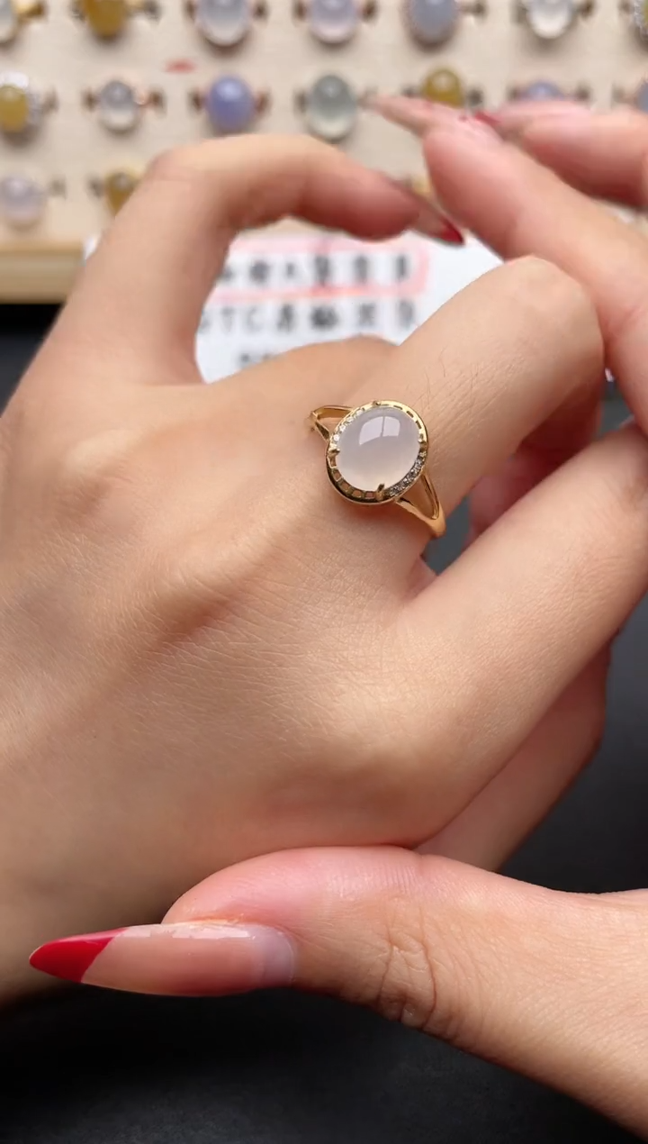 【闪购商品】翡翠戒指银S925镶嵌一物一证一礼盒