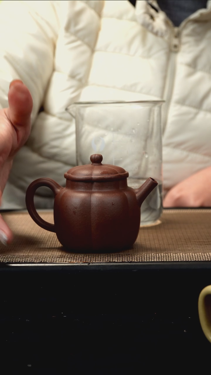 紫砂茶盏底槽清筋纹言心170CC