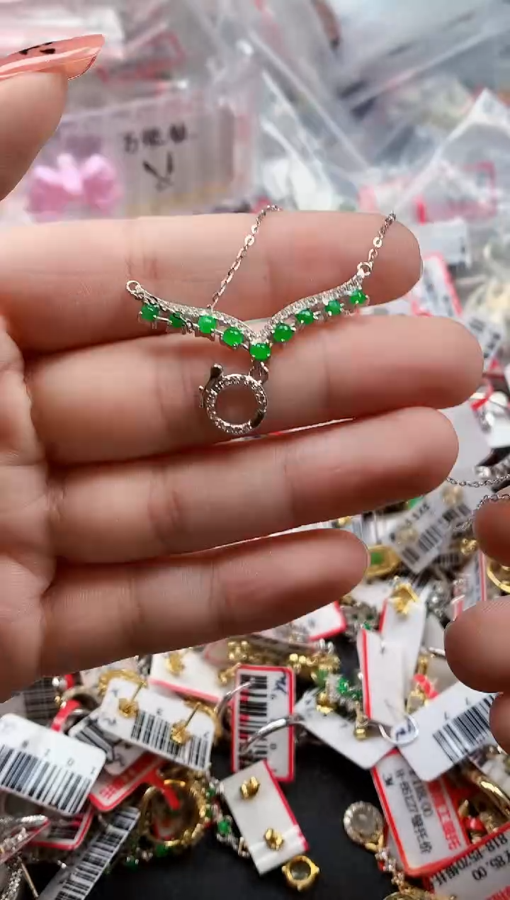 银S925镶嵌戒指翡翠天然A货缅甸翡翠