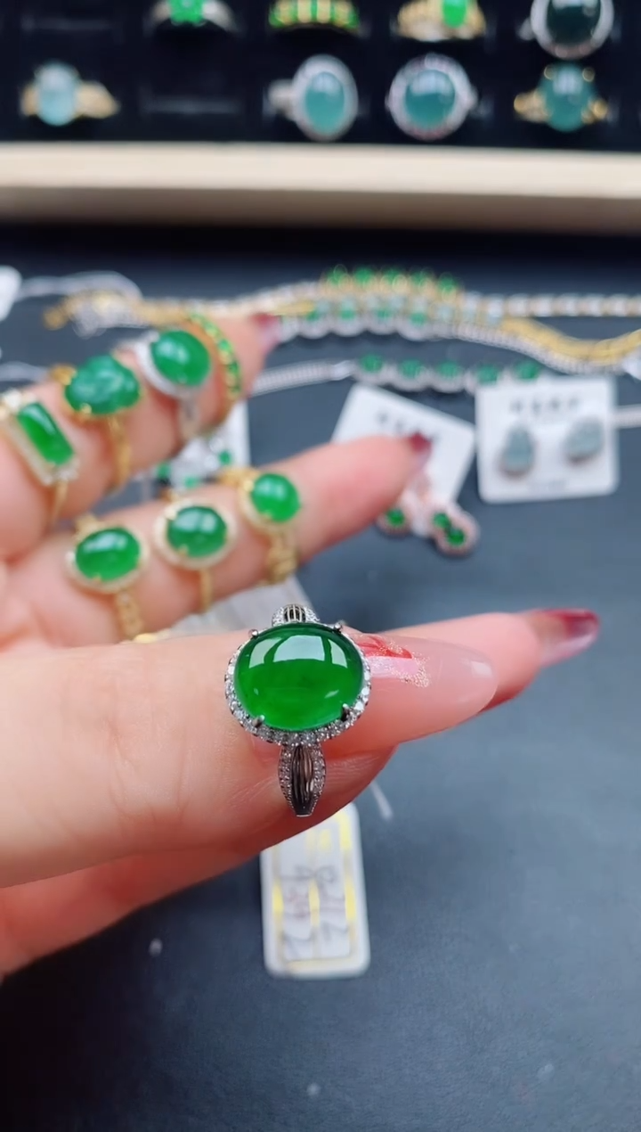 【闪购商品】翡翠戒指银S925镶嵌5080550