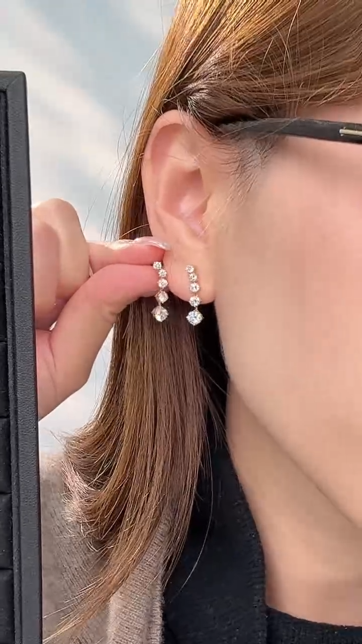 18K金镶嵌实验室培育钻石耳饰18k黄连珠耳吊