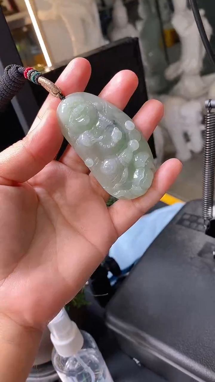 【闪购商品】翡翠颈饰未镶嵌挂件