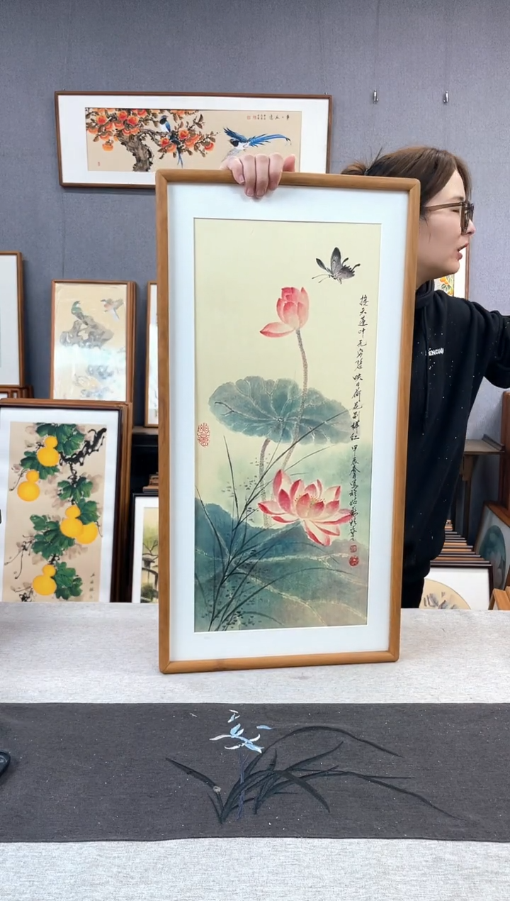 【闪购商品】国画王嘉诚-手绘带框作品-35*68-荷花