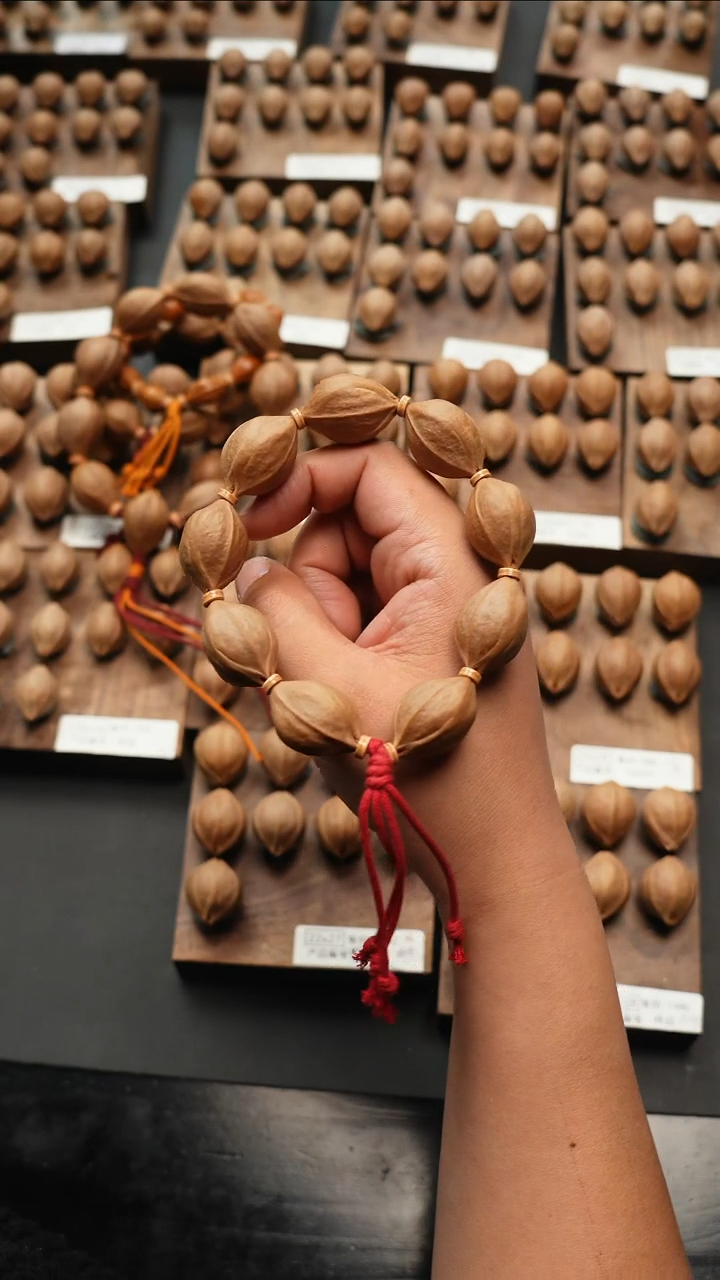 【闪购商品】橄榄核手串/手链2.0*2.9铁核素核