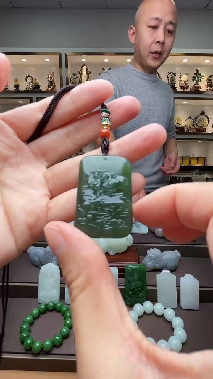 【闪购商品】和田玉颈饰未镶嵌苏