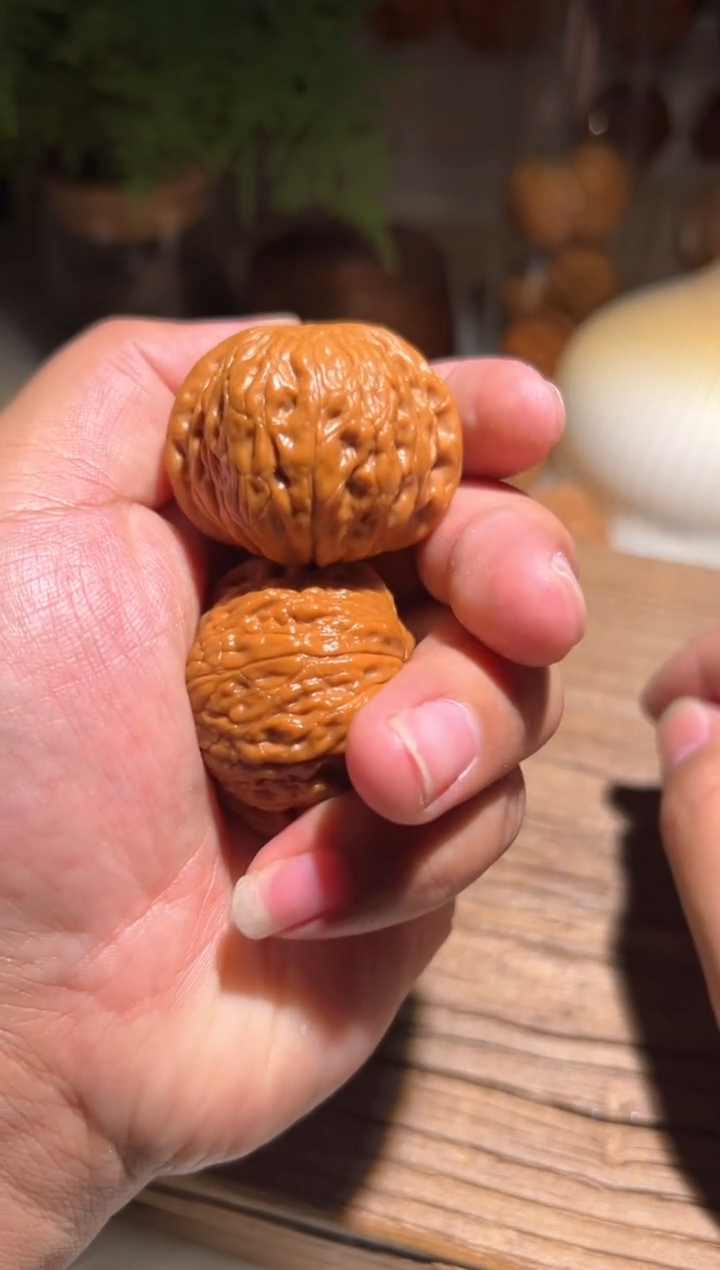 【闪购商品】文玩核桃吊坠九世佛都238