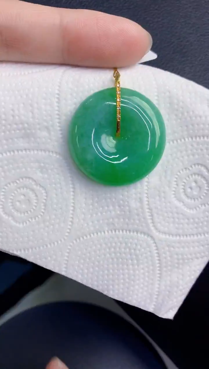 颈饰18K金镶嵌翡翠天然翡翠缅甸A货