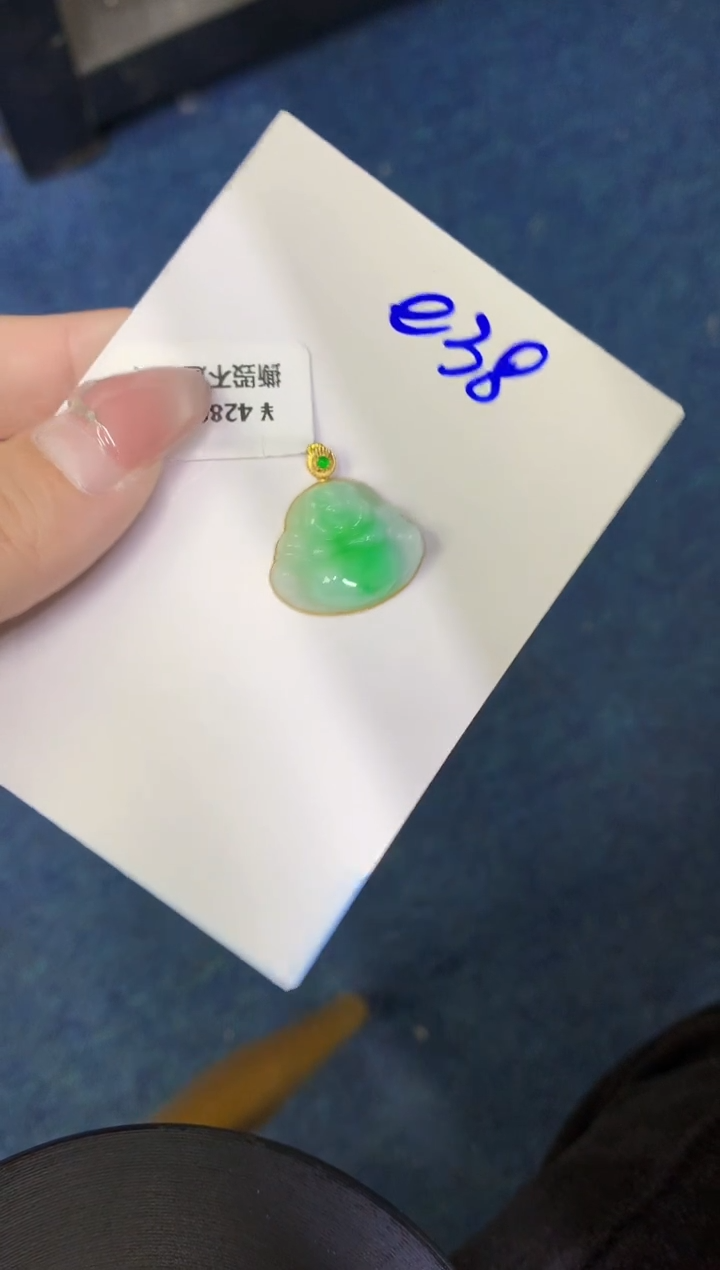 【闪购商品】翡翠颈饰未镶嵌000000000000