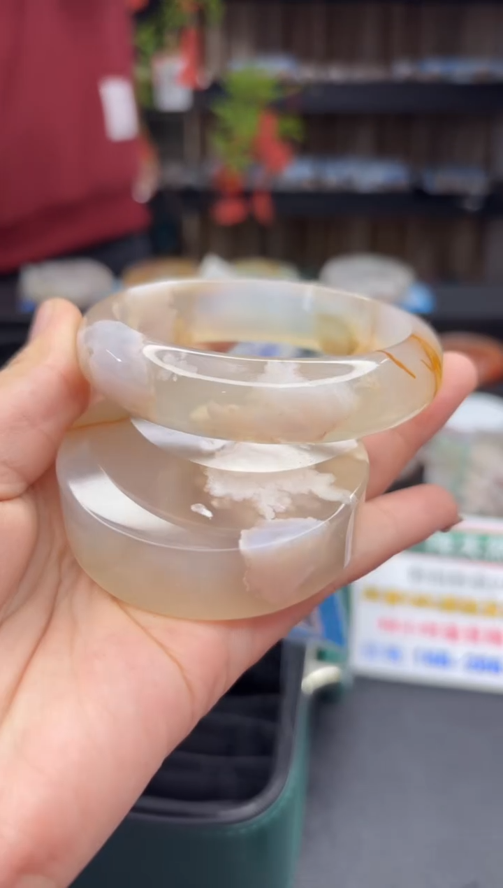 【闪购商品】石英质玉手镯未镶嵌889（60圈赠送镯心）