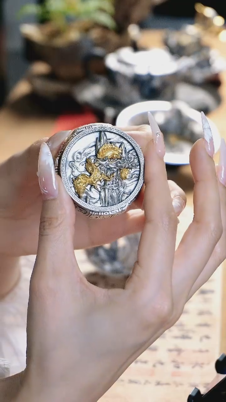 【闪购商品】境秋龙香盒设计摆件