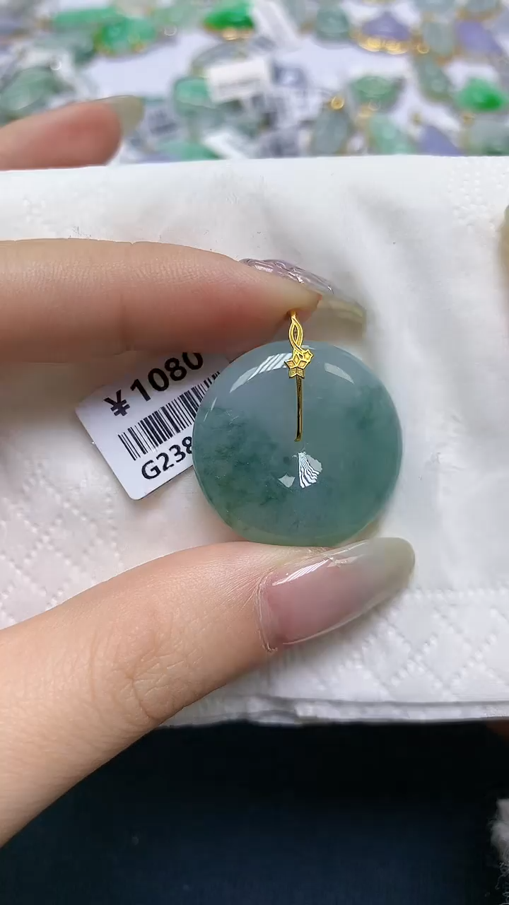 【闪购商品】翡翠18K金镶嵌颈饰天然缅甸A货翡翠