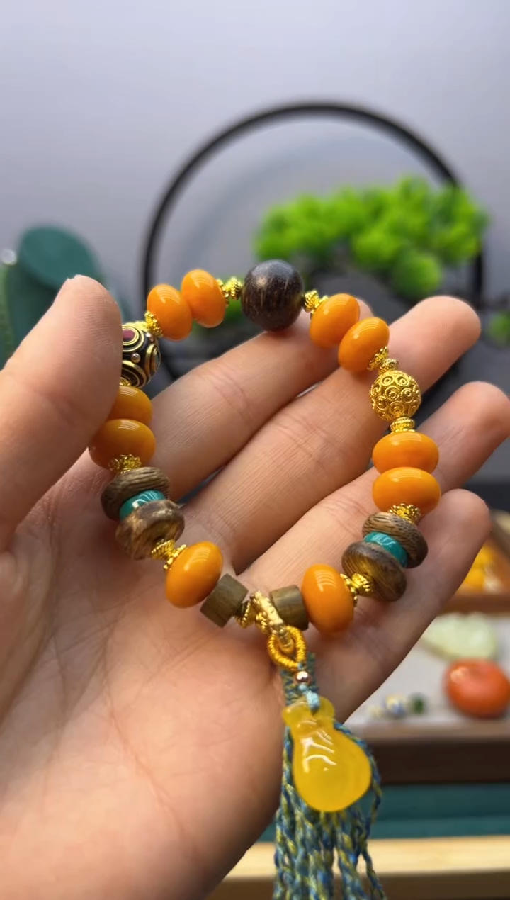 【闪购商品】蜜蜡耳饰14K金镶嵌s281