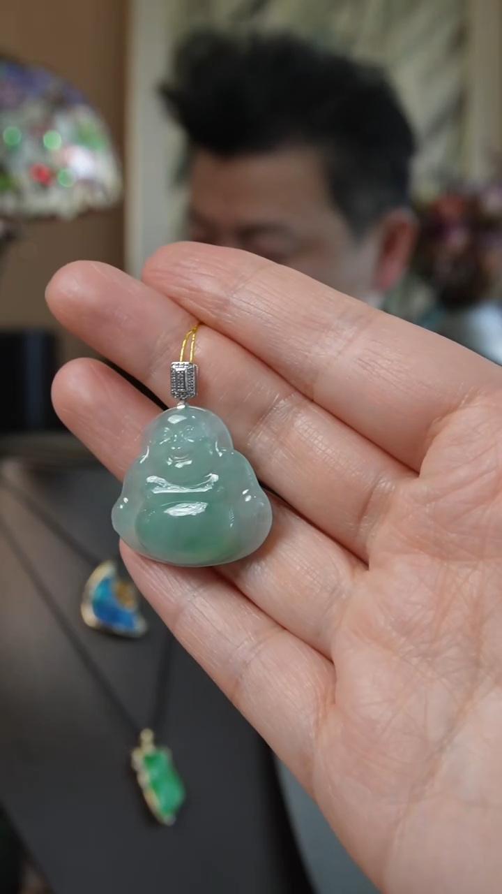 【闪购商品】翡翠吊坠(不含链)18K金镶嵌天然缅甸翡翠吊坠