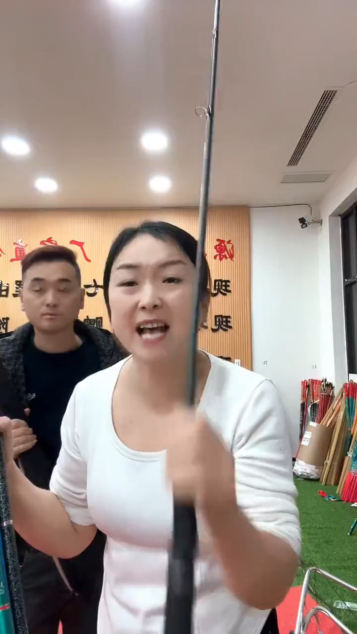 碳素1.8m路亚1个