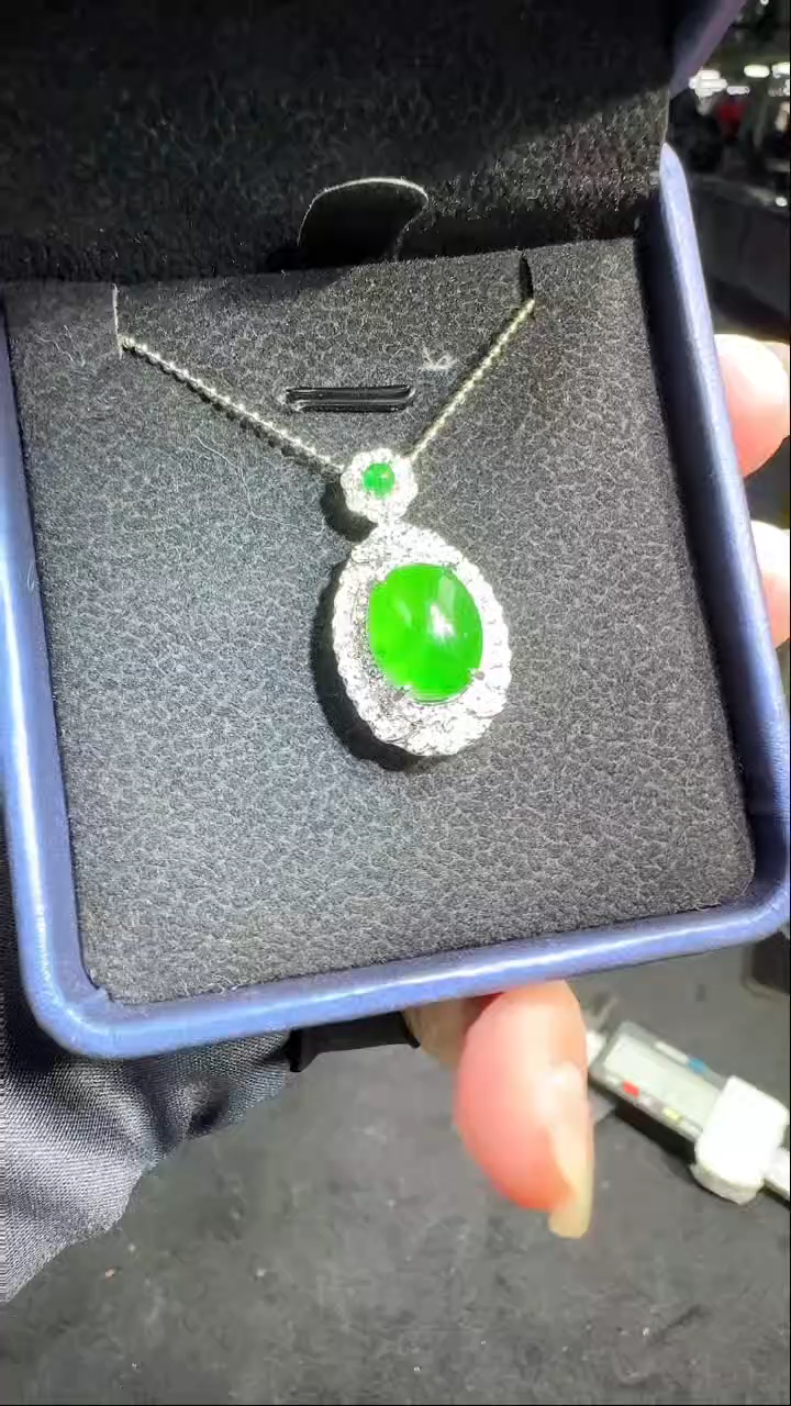 未镶嵌定制翡翠0400054361多样性发货