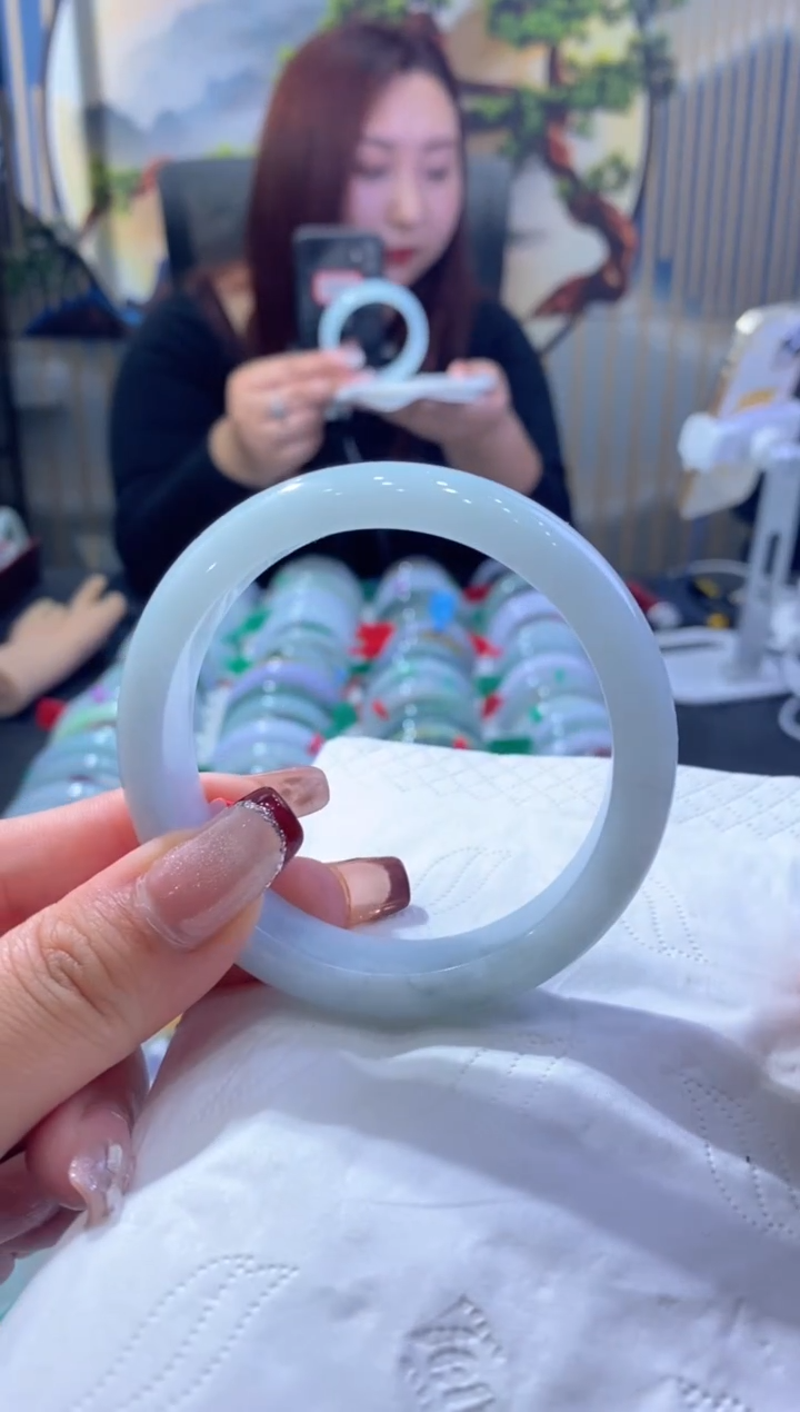 【闪购商品】翡翠手镯未镶嵌00007158