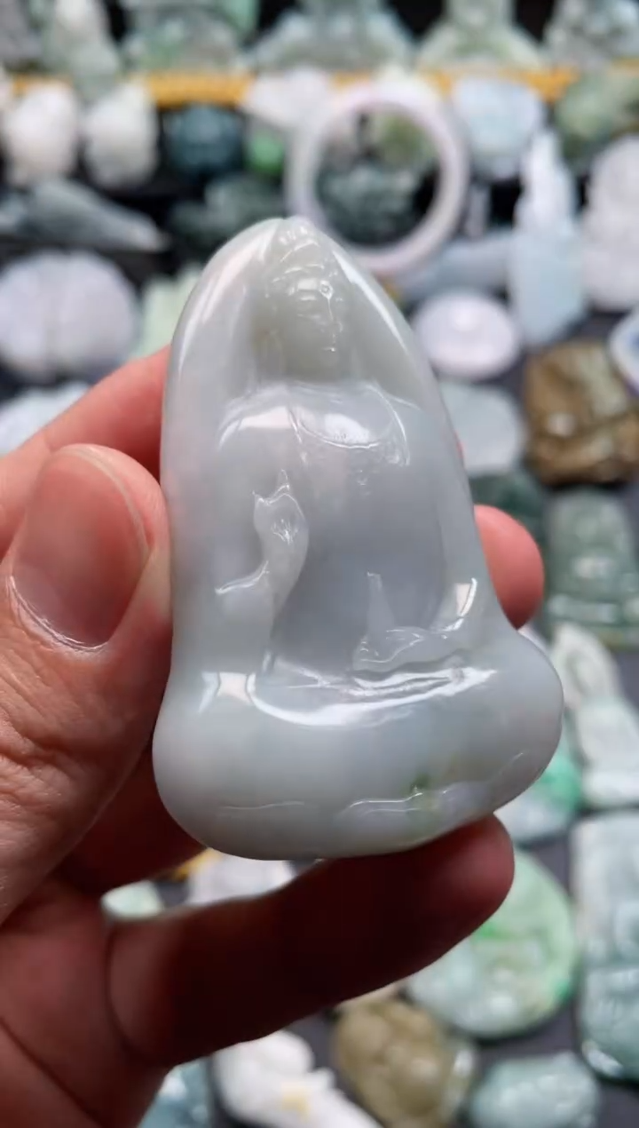 颈饰未镶嵌翡翠85  天然翡翠a货  素衣观音