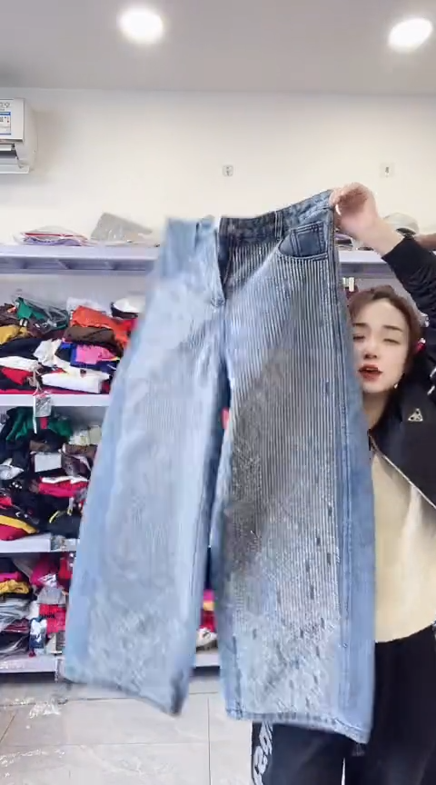 闪电购精品女装26瑕疵 