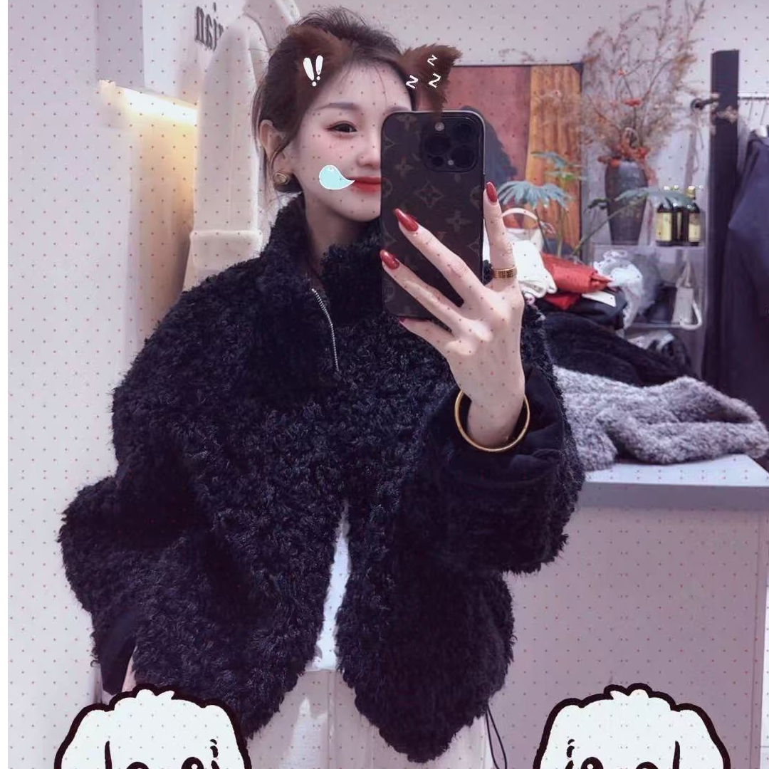 倩倩家拉链卷毛外套