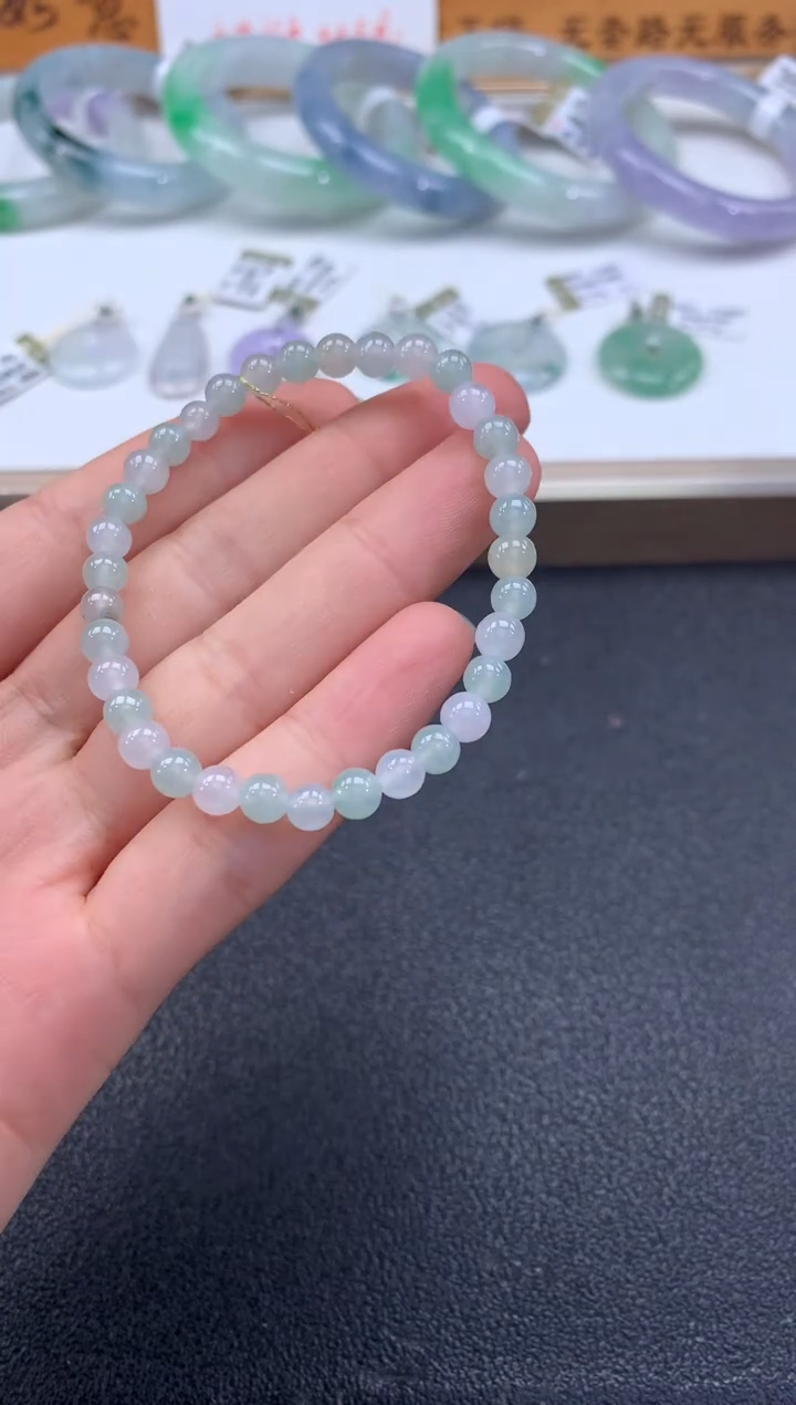 未镶嵌手串翡翠退货需吊牌标签完好