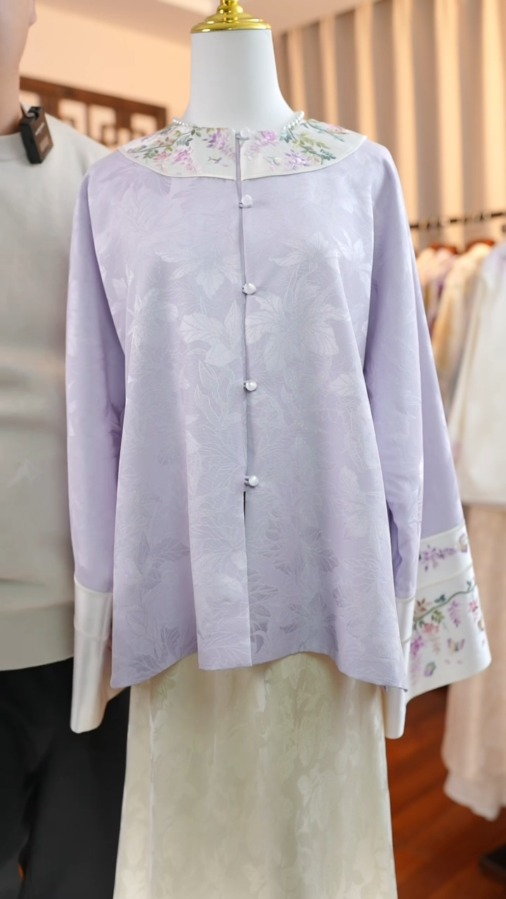 【闪购商品】刺绣真丝手工苏绣紫色