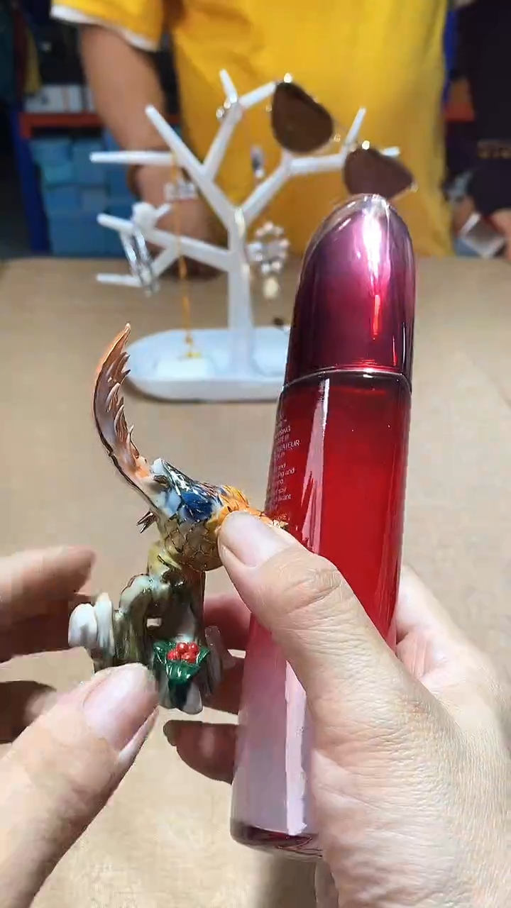 瓷片碗碟好物一件不留@@1
