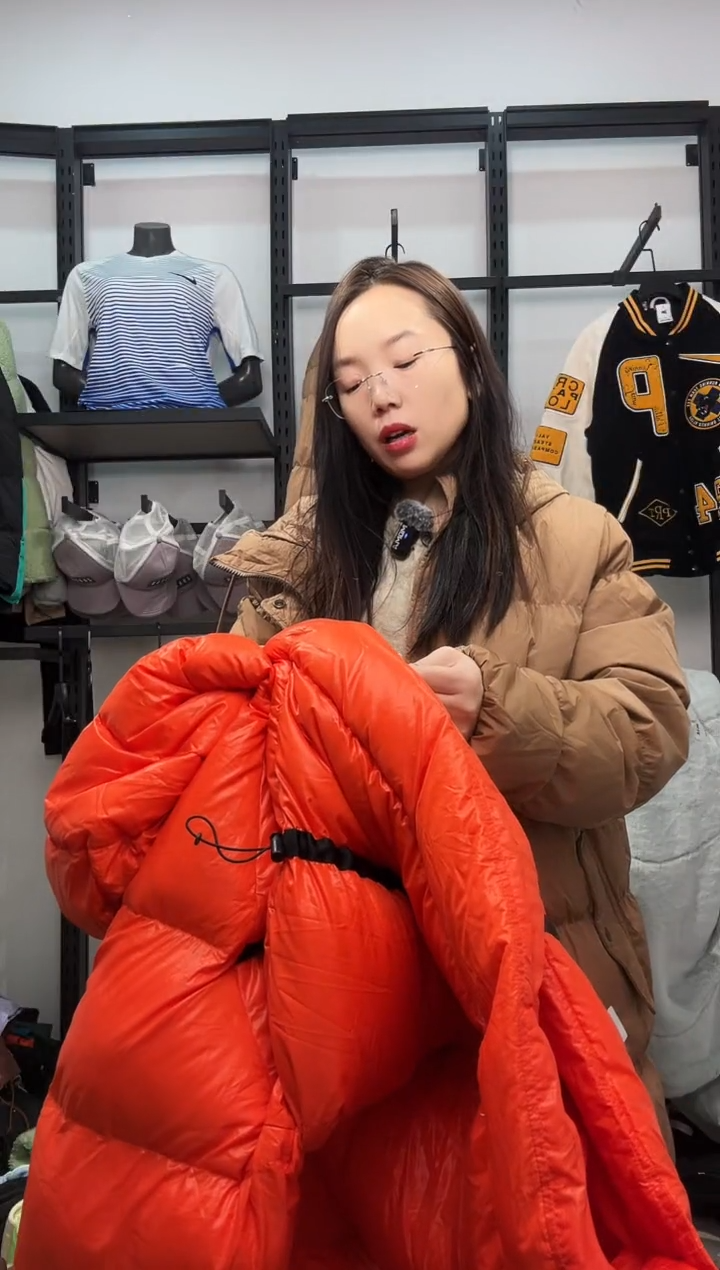 2389闪购编码 Nike/Jordan运动卫衣裤以直播间过款为准 尺码160