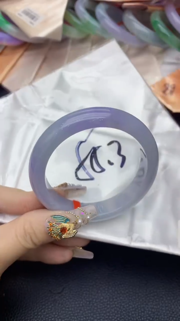 【闪购商品】翡翠手镯未镶嵌1052074427