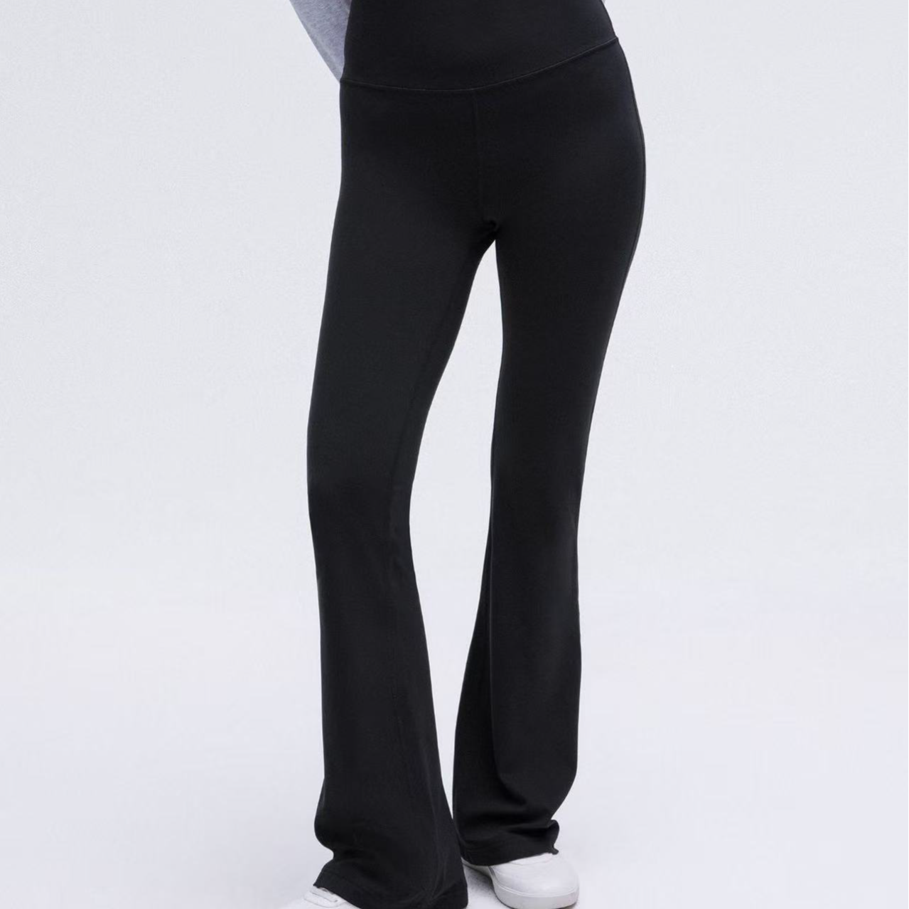 lululemon Groove SHR Nulu Flared Pant 女士休闲小喇叭裤32.5寸