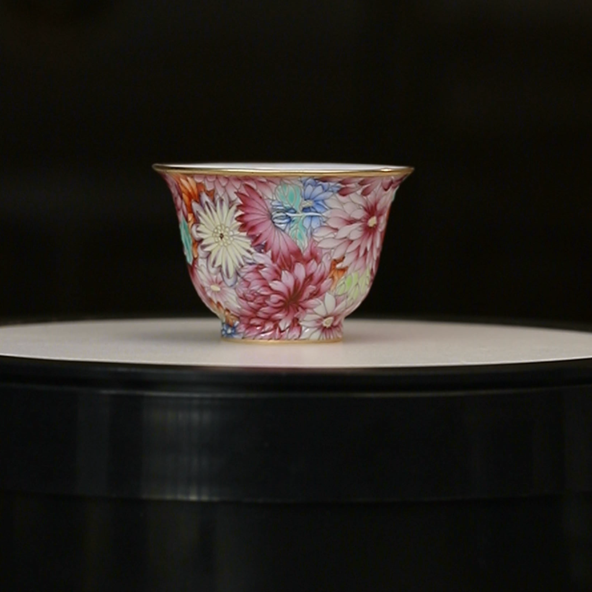 12.22/M15C14/珐琅彩万花不落地描金撇口杯