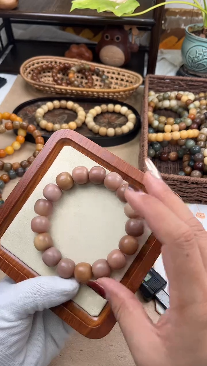 手串菩提根/象牙果a822 卡16 干磨微瑕胖紫