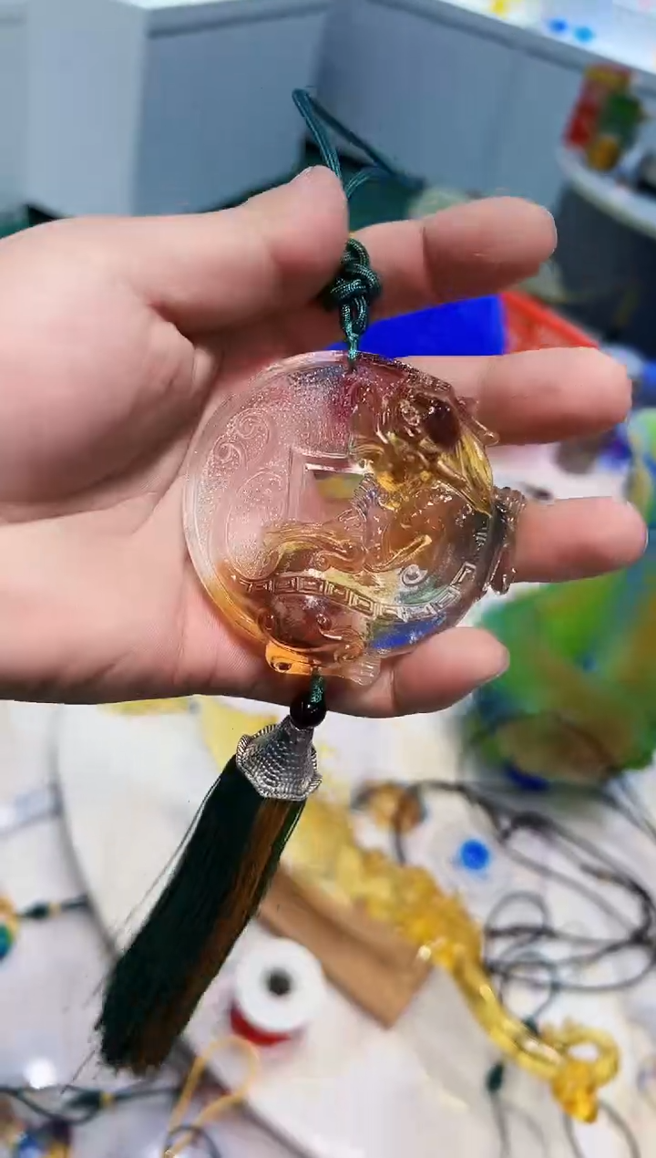 【闪购商品】泥塑古法琉璃貔貅车挂