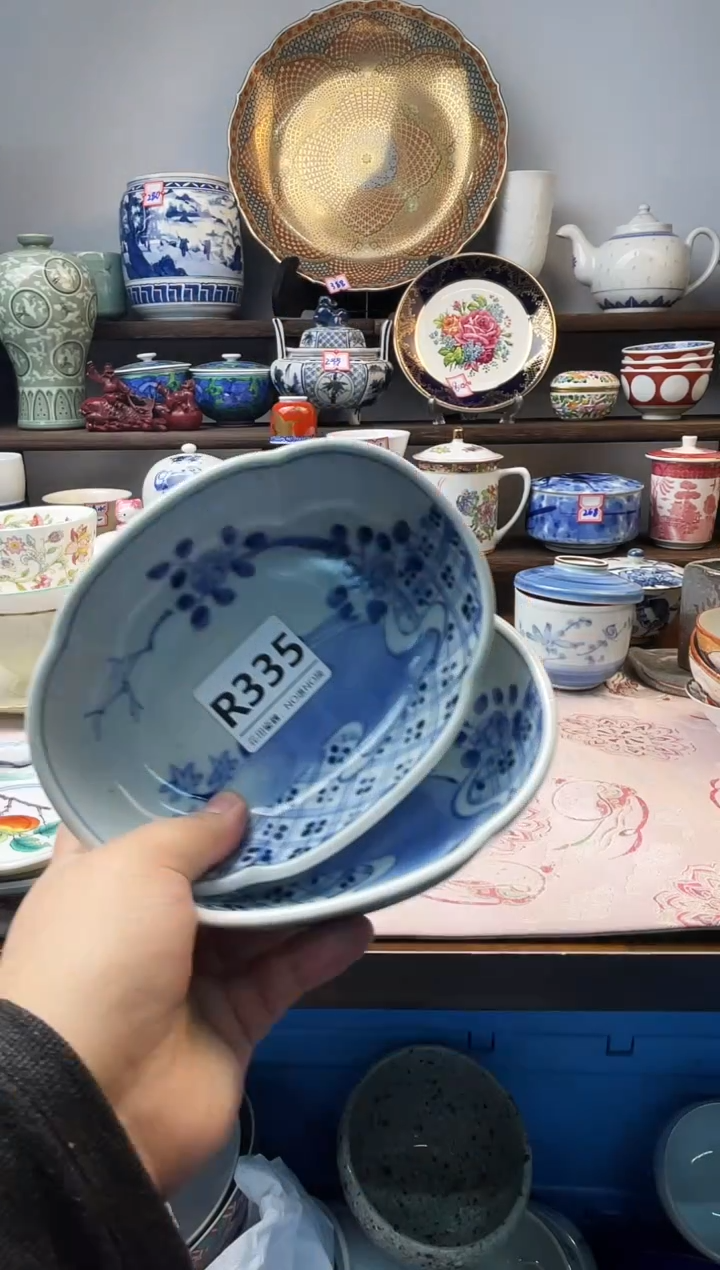 瓷片?**兔R335不退不换.感谢理解