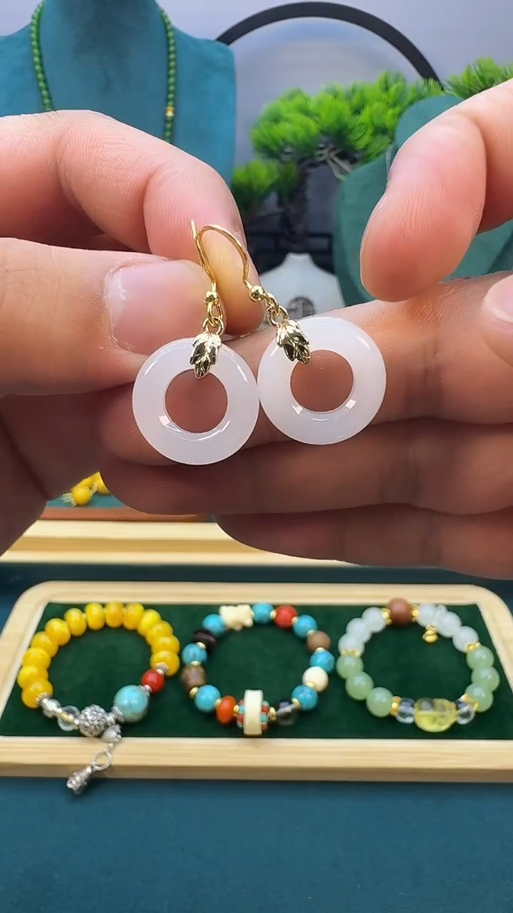 和田玉14K金镶嵌耳饰E168