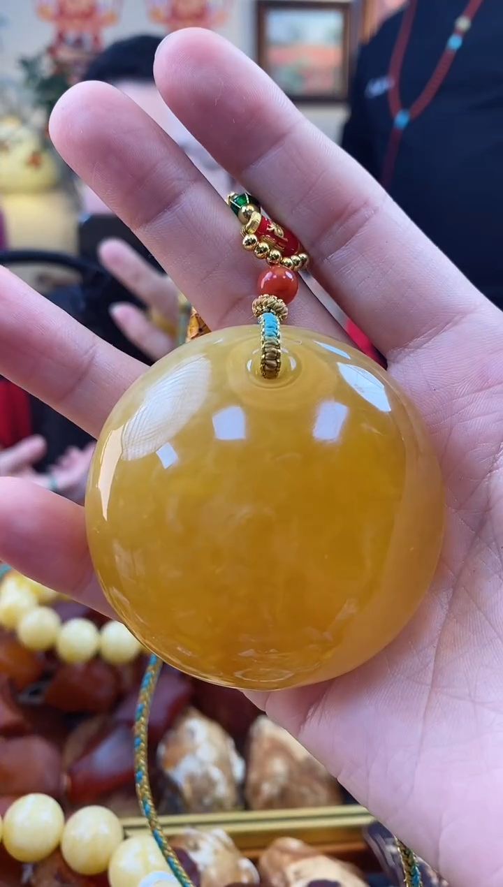 【闪购商品】琥珀颈饰未镶嵌吊坠