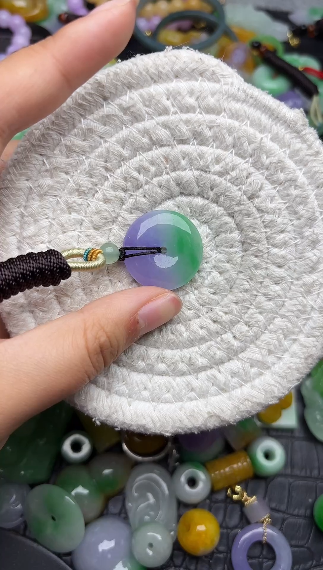 颈饰未镶嵌翡翠缅甸翡翠吊坠