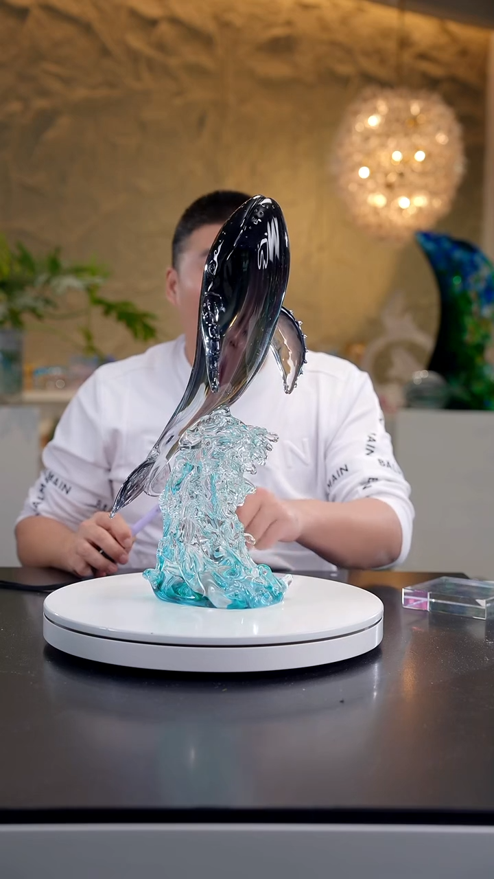 手工艺品琉璃鲸鱼
