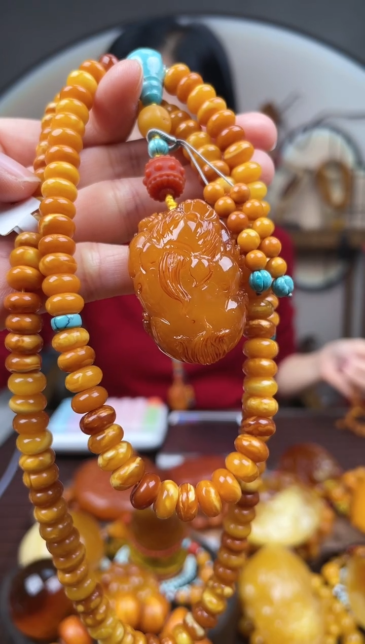 【闪购商品】琥珀裸石未镶嵌首饰 假1赔4 （多样性发货1件（微瑕