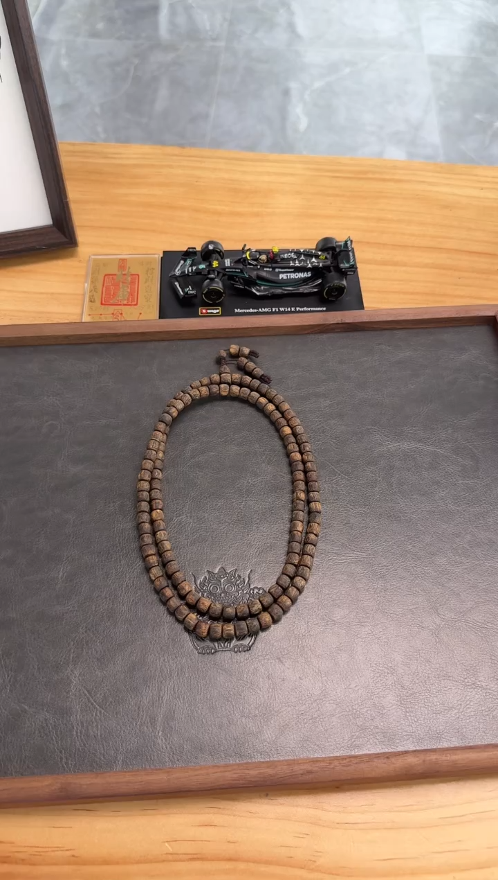 【闪购商品】沉香吊坠0.7沉水鼓珠手串多圈27克+