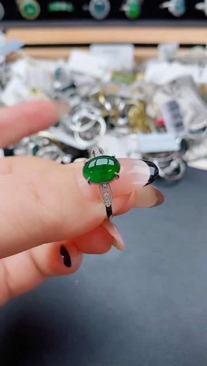 银S925镶嵌戒指翡翠1